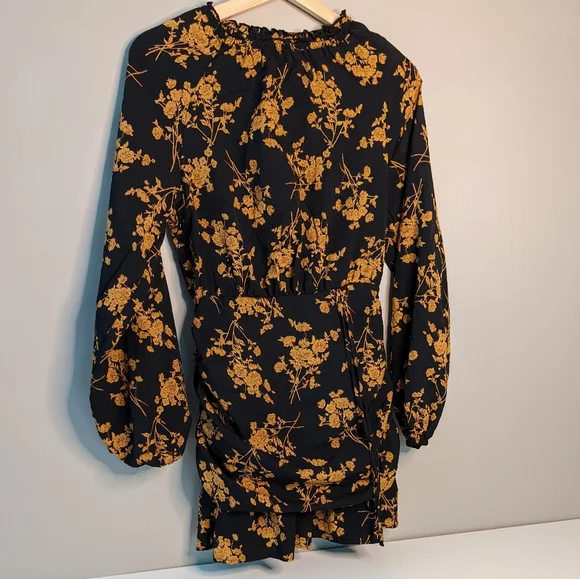 Shein Dresses | Black & Golden Yellow Floral Print Mini Dress | Color: Black/Yellow | Size: Xs | Itskriz's Closet